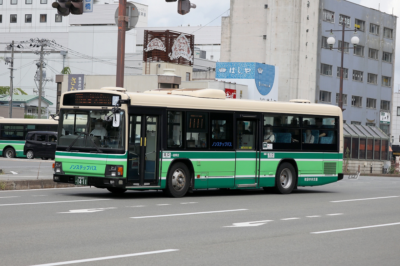 秋田中央交通 （秋田200か 1411） ｜バス道楽｜